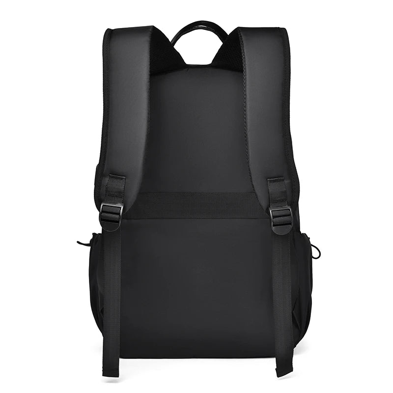 Mochila Nylon Impermeable - Gran Capacidad y Compartimento para Laptop